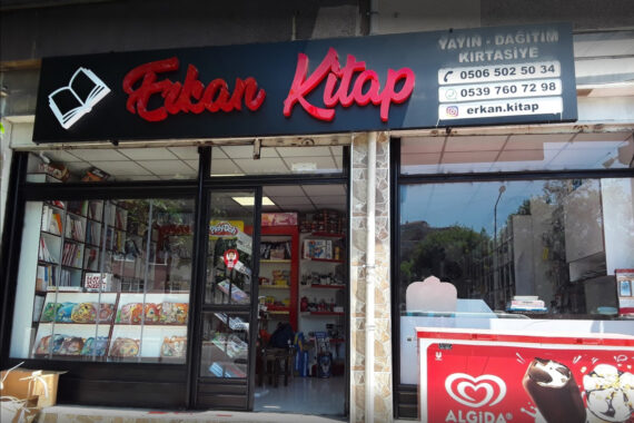 Erkan Kitap Işıklı Tabela