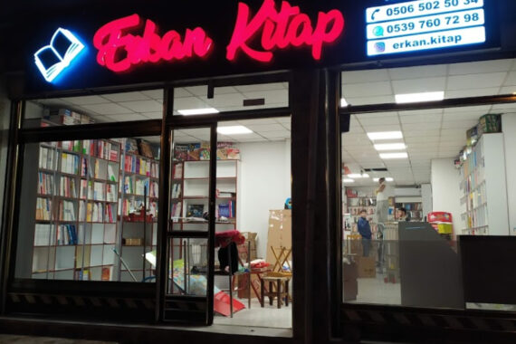 Erkan Kitap Işıklı Tabela