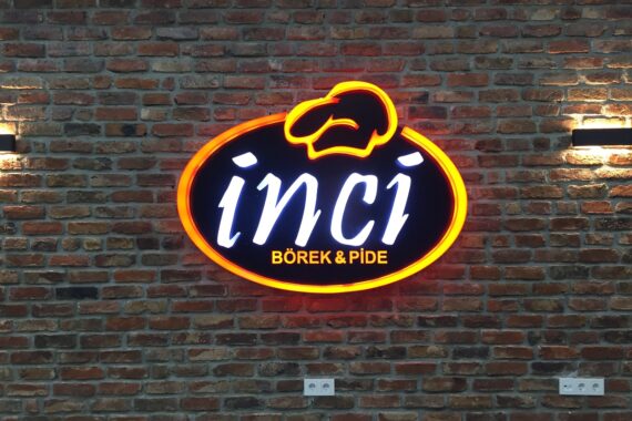 İnci Börek Pide Işıklı Tabela