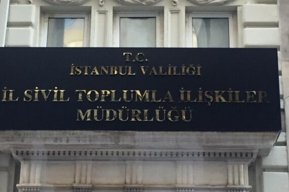 İstanbul Valiliği Paslanmaz Kutu Harf Tabela